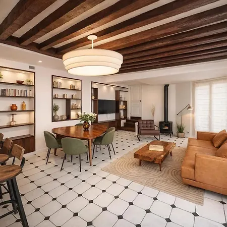 Le Marais - Premium Family For 6