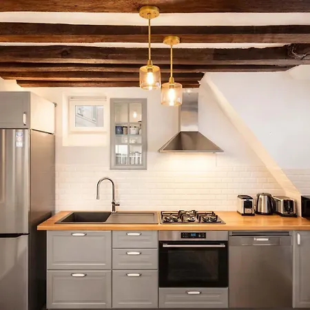 Le Marais - Premium Family For 6 * Paris
