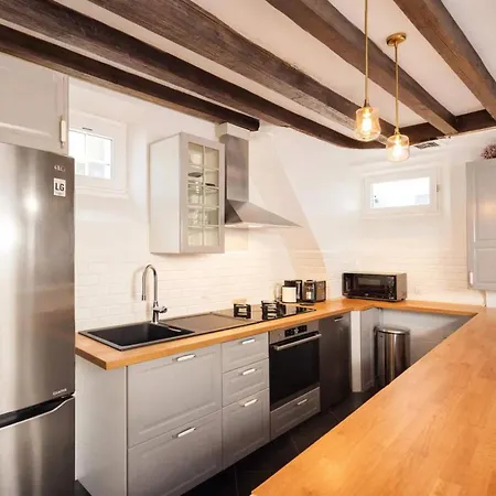 Le Marais - Premium Family For 6 * Paris