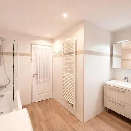Le Marais - Premium Family For 6 Apartment